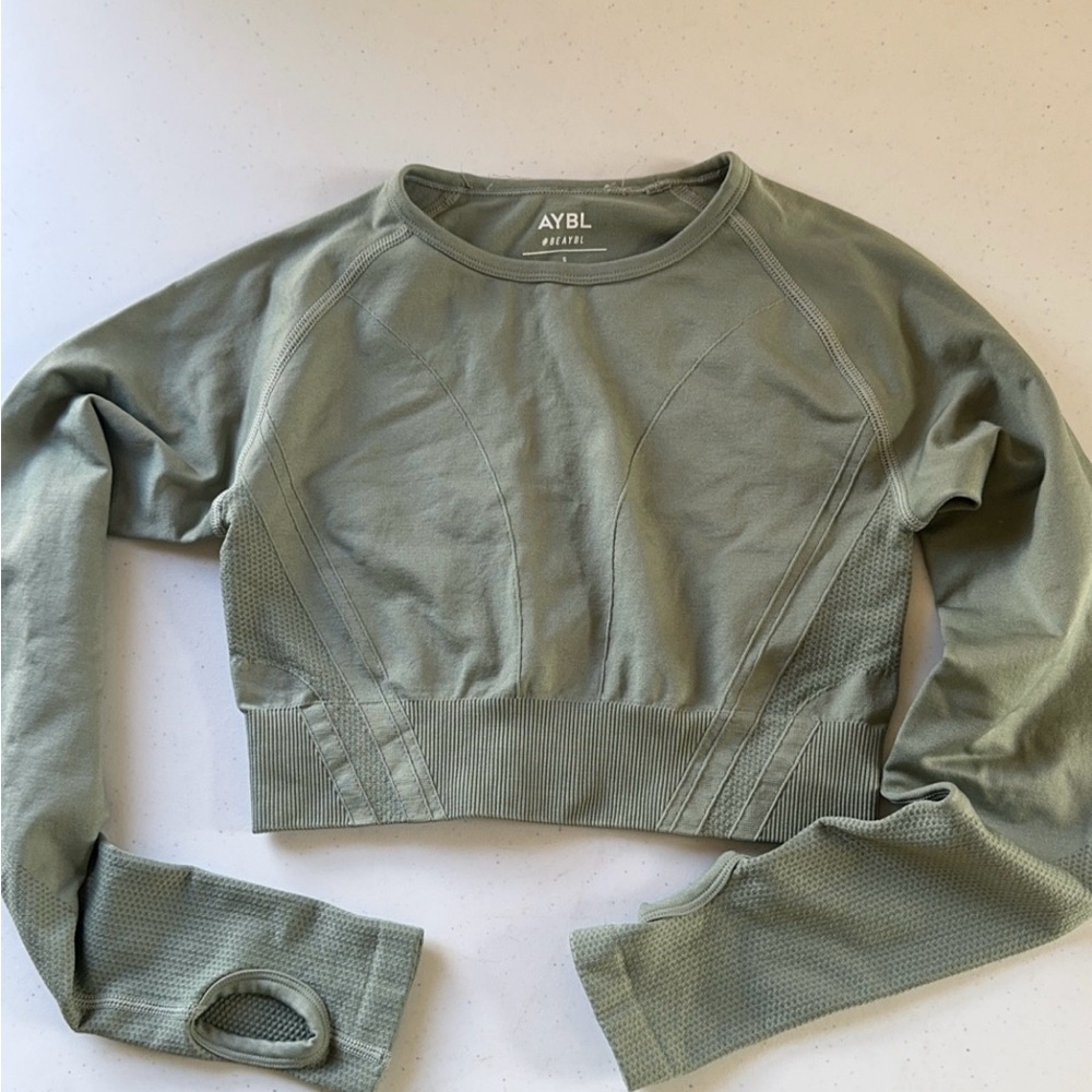 Aybl seamless workout top in a size small